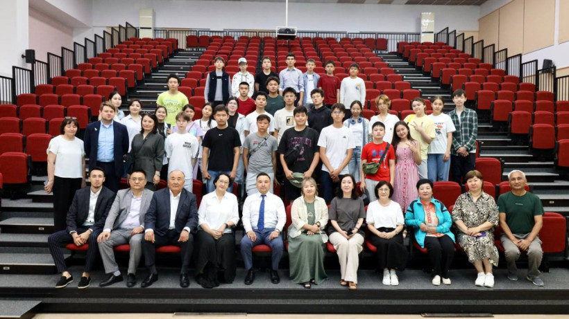  Министерство промышленности и строительства РК 