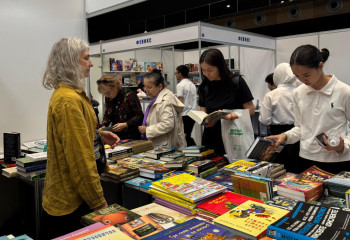 Сенатор Рүстемов: Балалар әдебиеті назардан тыс қалып барады