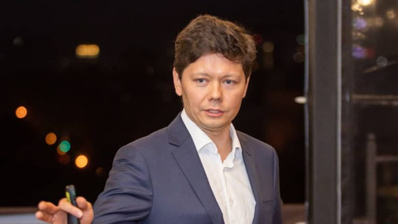  instagram.com/geniyalmaty 