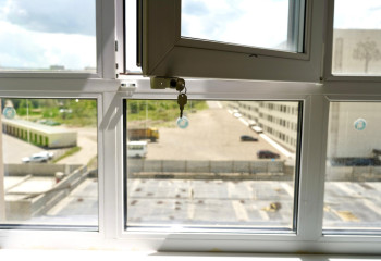 Строители и спасатели объединяются ради безопасности детей