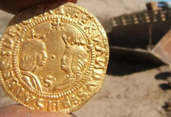 Золото среди дюн: древний корабль найден в пустыне