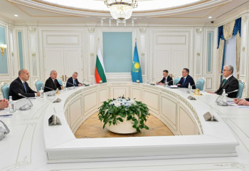 Казахстан и Болгария укрепляют стратегическое партнёрство: состоялись переговоры Токаева и Радева