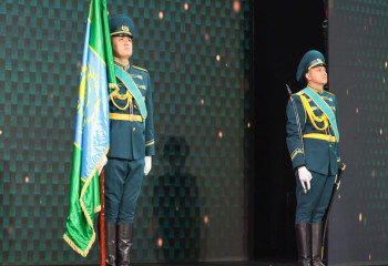 Генпрокурор Берик Асылов представил новые проекты для укрепления порядка в армии