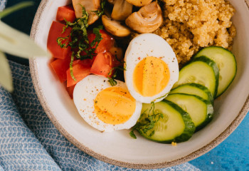 Жұмыртқаны кімдерге жеуге болмайды? Дәрігерлер ескертеді