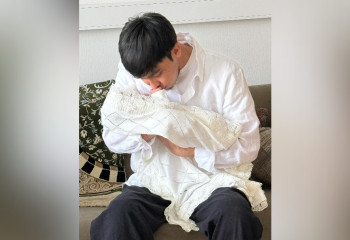 Казахстанская певица Ерке Есмахан родила третьего ребенка