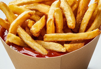 Какой гарнир выбрать: баттл полезности гречки, риса и картофеля