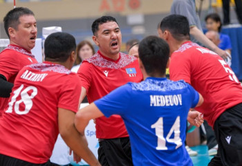 Сборная Казахстана – чемпион Азии по волейболу сидя