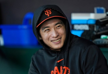 Бейсболист становится первой K-pop звездой в спорте