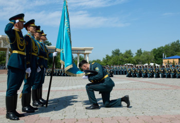 Академия Национальной гвардии выпустила 200 новых офицеров