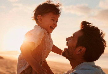 Әке – отбасы тірегі: Қазақстанда әке институты қалай дамып жатыр