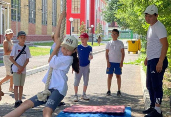 Как проводят свой досуг учащиеся в пришкольных лагерях столицы