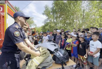 Ақтөбеде балалар өрт сөндірушілер жұмысымен танысты