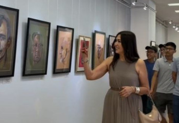 Алматыда суретші Нэлли Бубэ туындыларының көрмесі ашылды