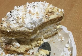 Девушка погибла после того как съела торт от «тайного поклонника» в Москве