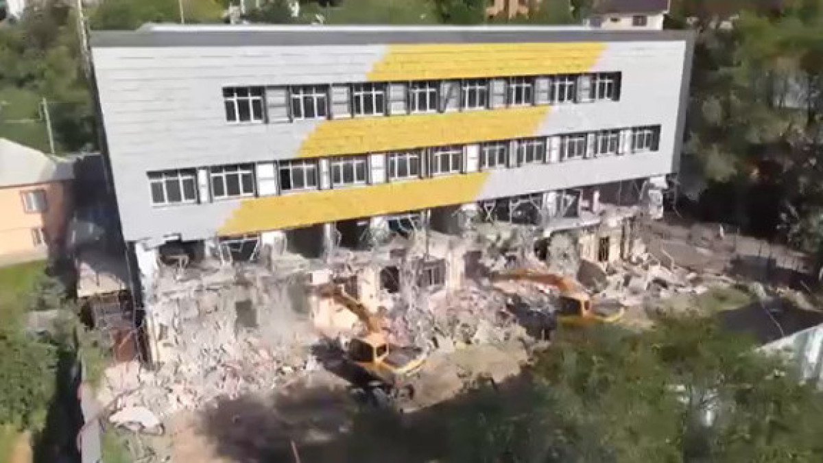  скриншот видео 