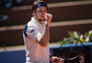 Александр Бублик во второй раз в карьере вышел в финал турнира в Галле