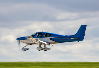 Астана маңында жеңіл моторлы ұшақ құлады