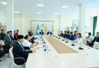 Нурдаулет Килыбай встретился с новым составом общественного совета Мангистау