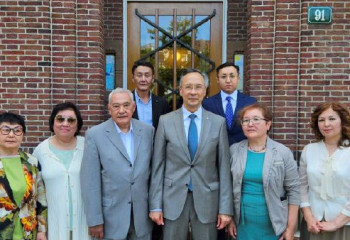 Kazakhstan and Europe dialogue through  literature and culture of Turkic world