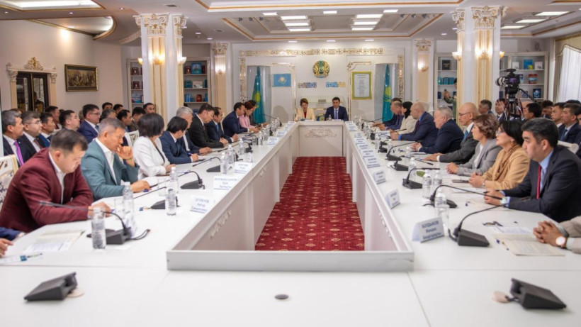  © Министерство культуры и информации 