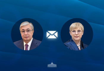 Токаев поздравил президента Словении с Днём государственности