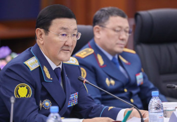 Бас прокуратурада есірткі бизнесінің жаһандық сын-қатерлерін талқылады