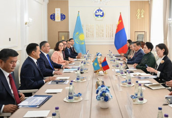 Министр иностранных дел Казахстана прибыл с официальным визитом в Монголию
