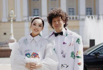 Айжұлдыз Адайбекова аяғы ауыр екенін мәлімдеді