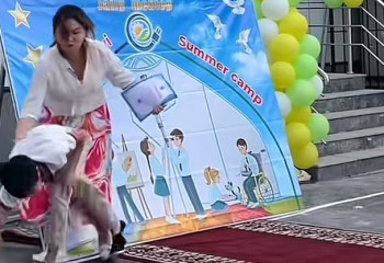 Учительница из аула поймала выпускника 9-го класса, который делал сальто