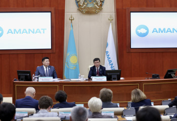 «AMANAT» партиясы фракциясы 62 заң әзірледі