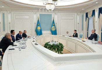 Глава государства встретился с представителями мировой нейрохирургии