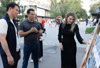 Аким Алматы объехал ключевые объекты городской инфраструктуры