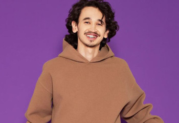 Қазақстандық режиссер АҚШ-тағы танымал әншіге клип түсірді