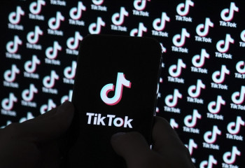 Trump says 'wealthy' group plans TikTok purchase