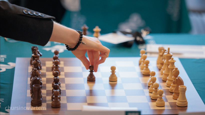  El.kz / Artem Churssinov 