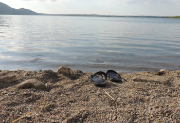 Чем опасно купание в реке и как не подхватить заразу