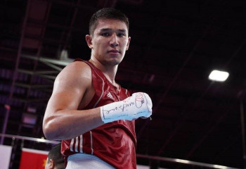 Боксер Сагындык Тогамбай с победы стартовал на этапе Кубка мира в Астане