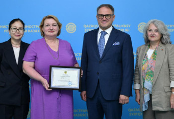 Қазақстан СІМ Латвия Елшісін қошеметпен шығарып салды