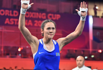 Боксшы Алуа Балқыбекова Әлем кубогының финалына шықты
