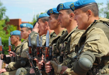 Десанттық-шабуылдау әскерлеріне – 25 жыл