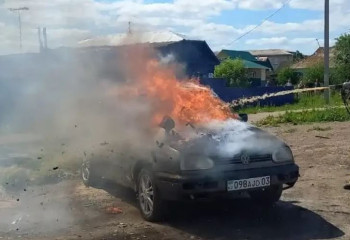 Көкшетауда көлік өртенді