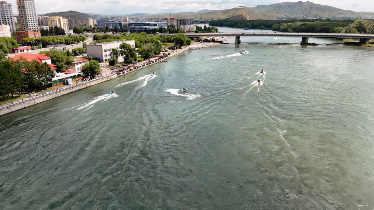  Кадр из видео 