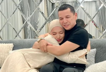 «Құшағыңа оралғым келеді»: Абай Бегейдің қызы жаңа жазбасымен көпшілікті тебірентті