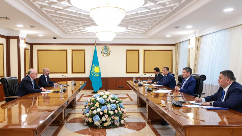  Үкіметтің баспасөз қызметі 