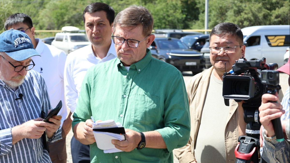  Мәжілістің баспасөз қызметі 