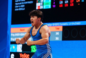 Азия чемпионаты: отандық ауыр атлеттер командалық есепте көш бастады