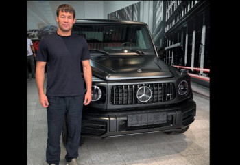 Шавкат Рахмонов показал свой новый Гелендваген за 200 миллионов