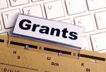 Білім беру грантына өтінім беру қашан басталады?