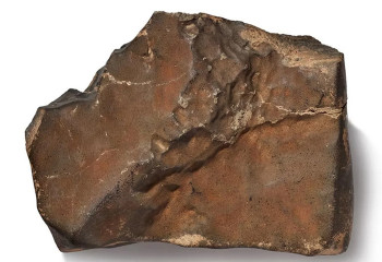 Редчайший метеорит с Марса весом 25 кг продадут на аукционе