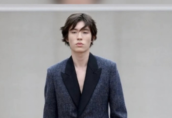 Chess Player from Astana signs contract with Dior